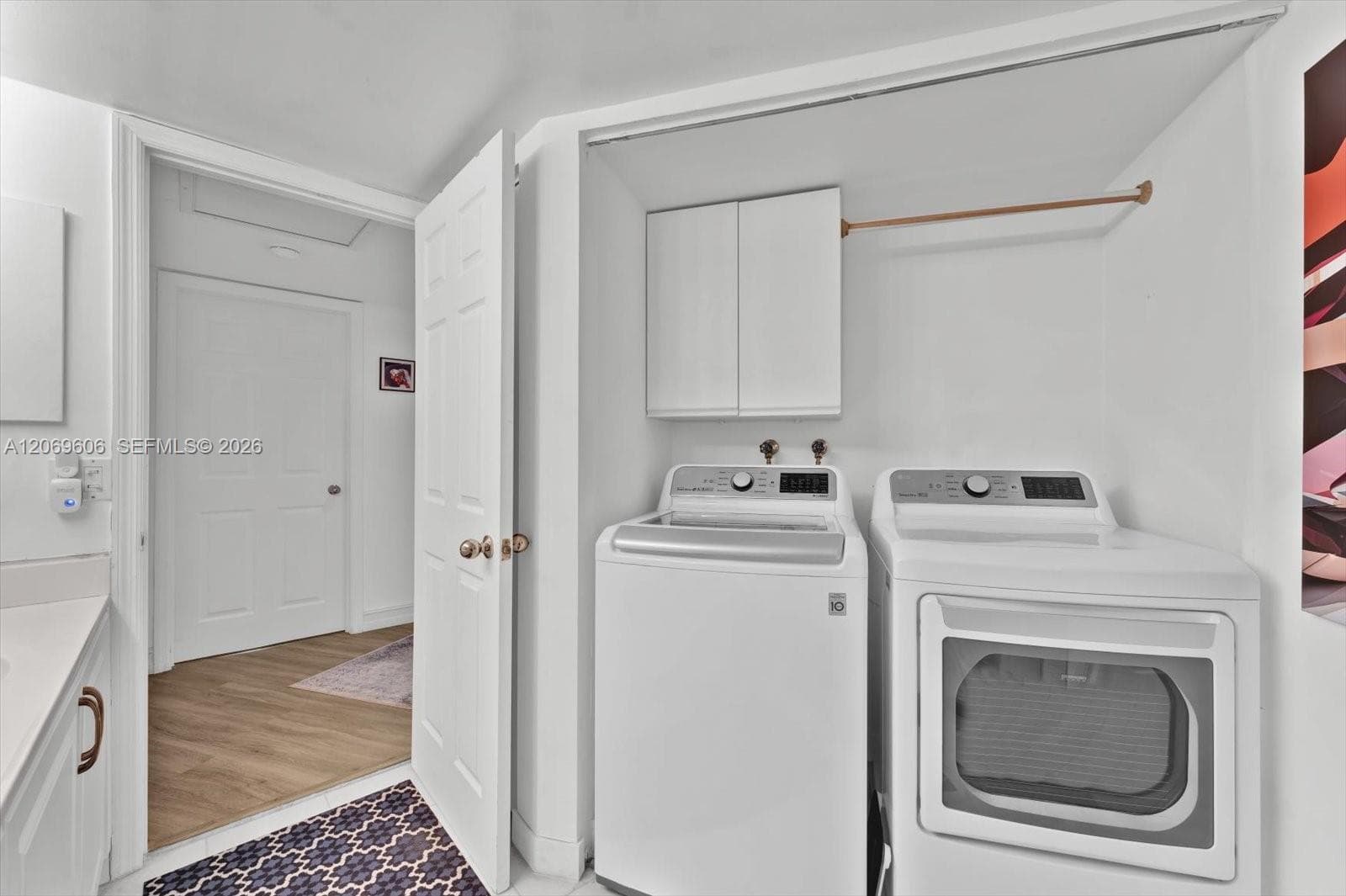 3500 Mystic Pointe Dr 2107 photo 24