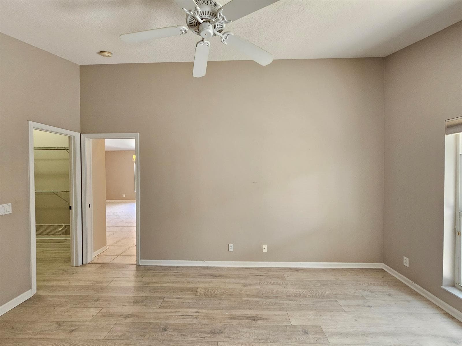 7245 WHITFIELD Avenue photo 12
