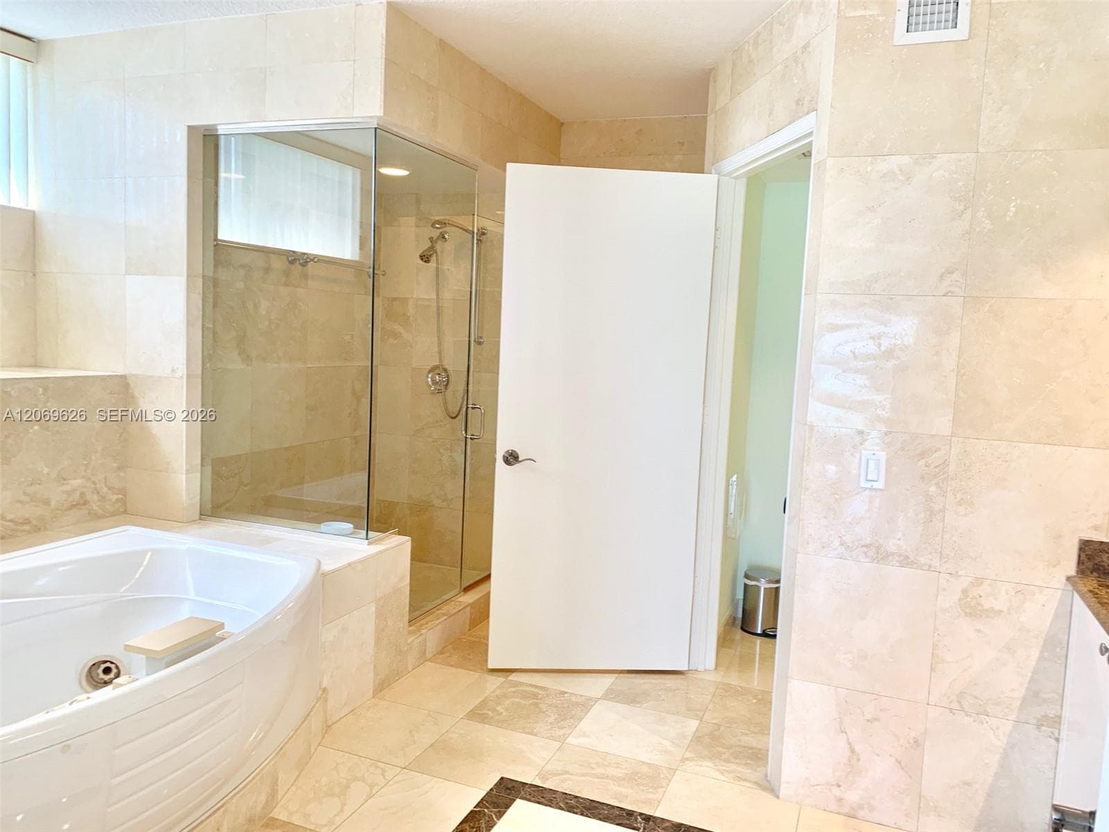 17555 Collins Ave 1503 photo 22
