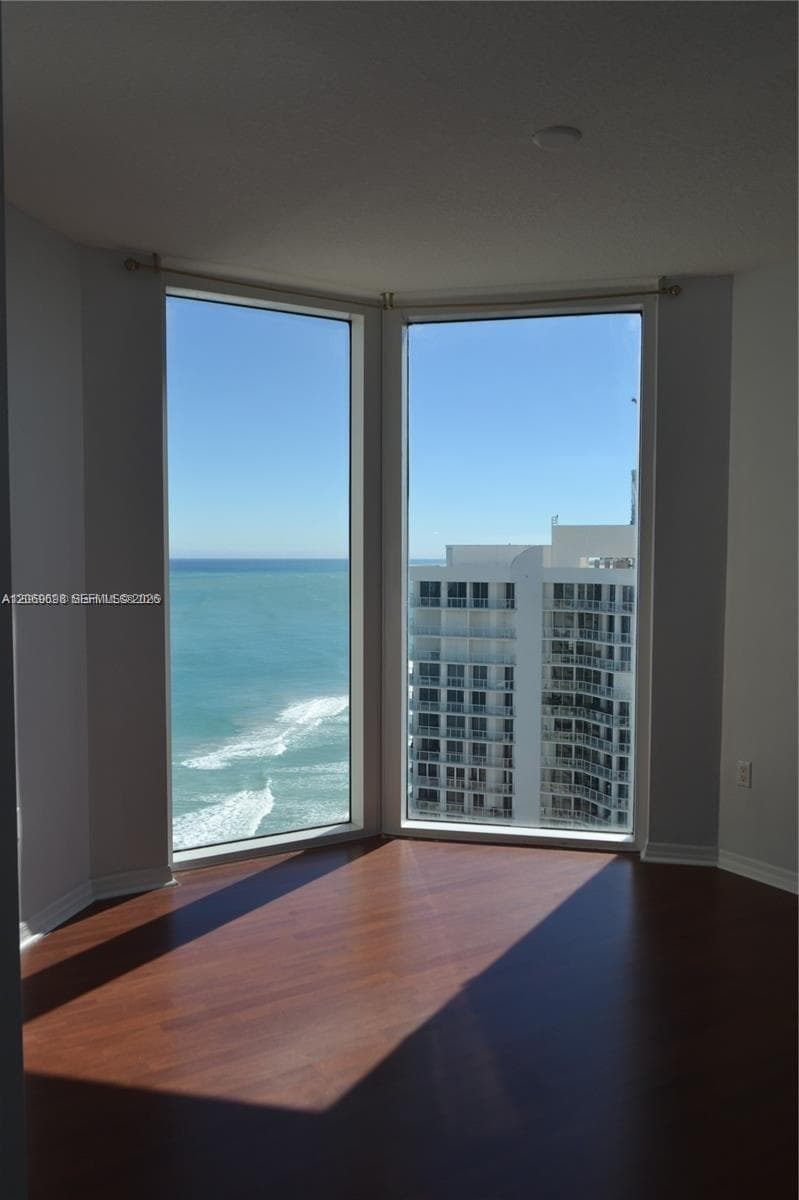 16699 Collins Ave 3109 photo 6