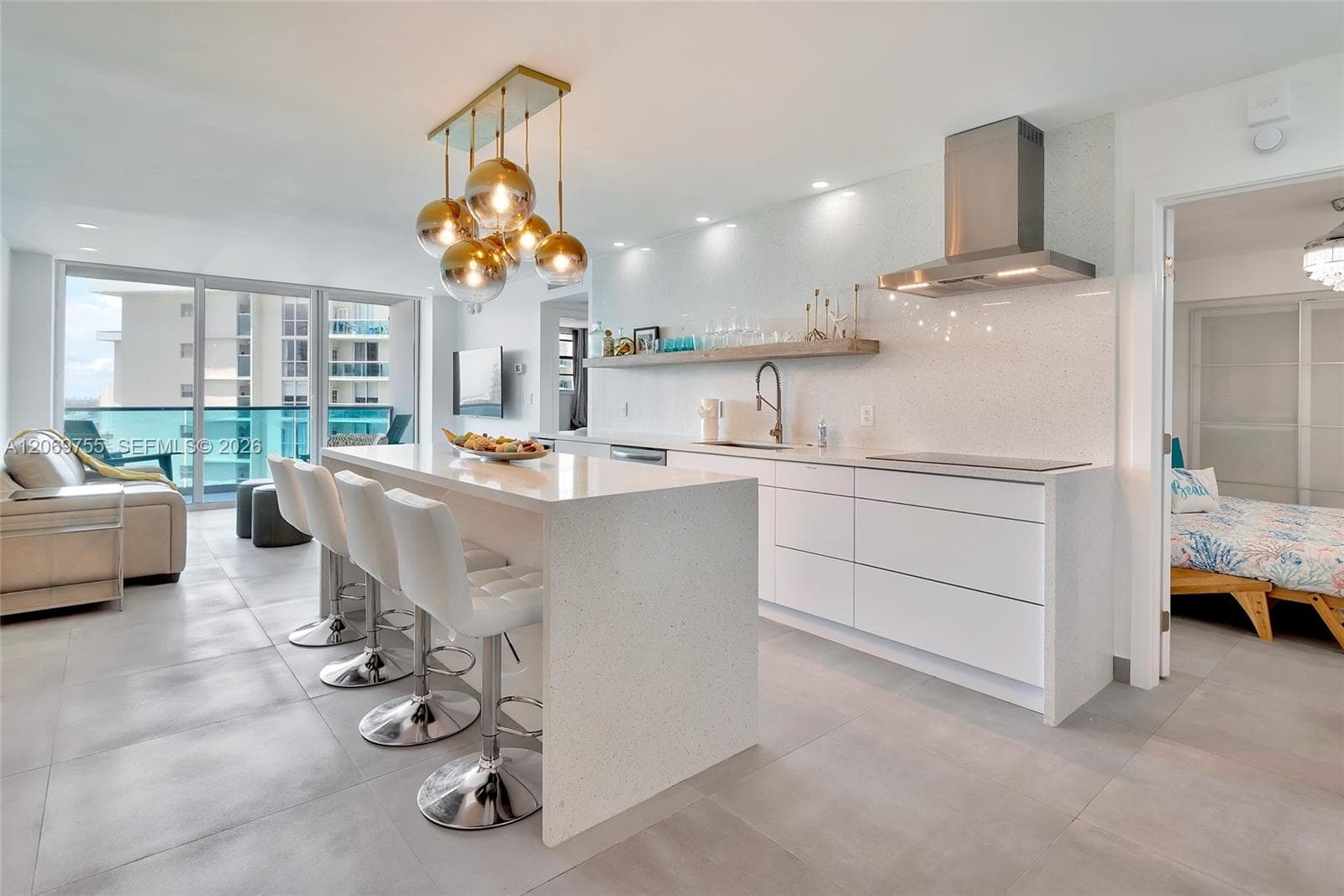 4001 S Ocean Dr 14H photo 5