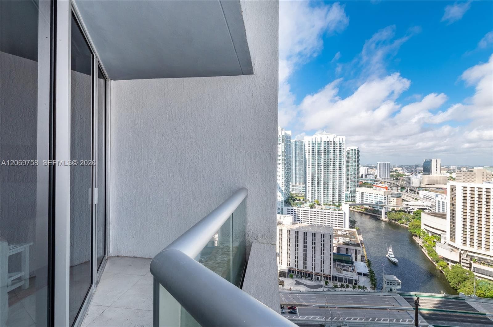 475 Brickell Ave 2908 photo 17