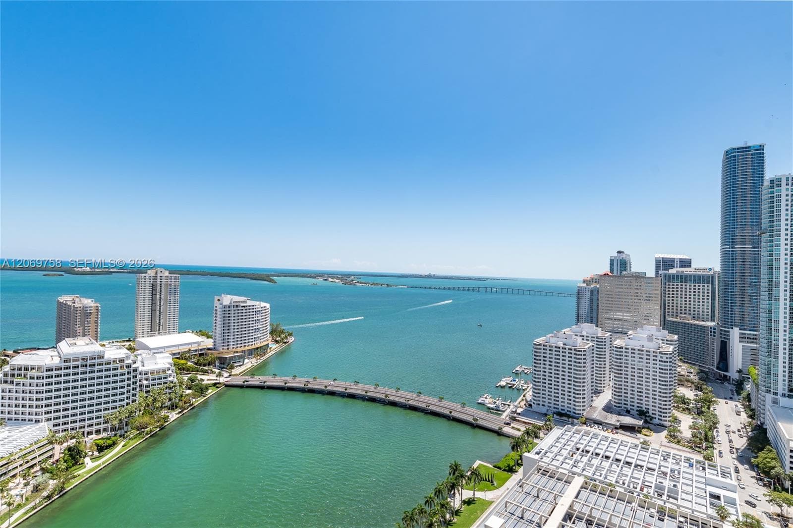 475 Brickell Ave 2908 photo 1