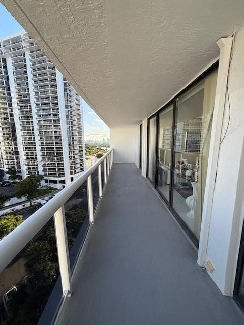 20505 E Country Club Dr 1036 photo 3