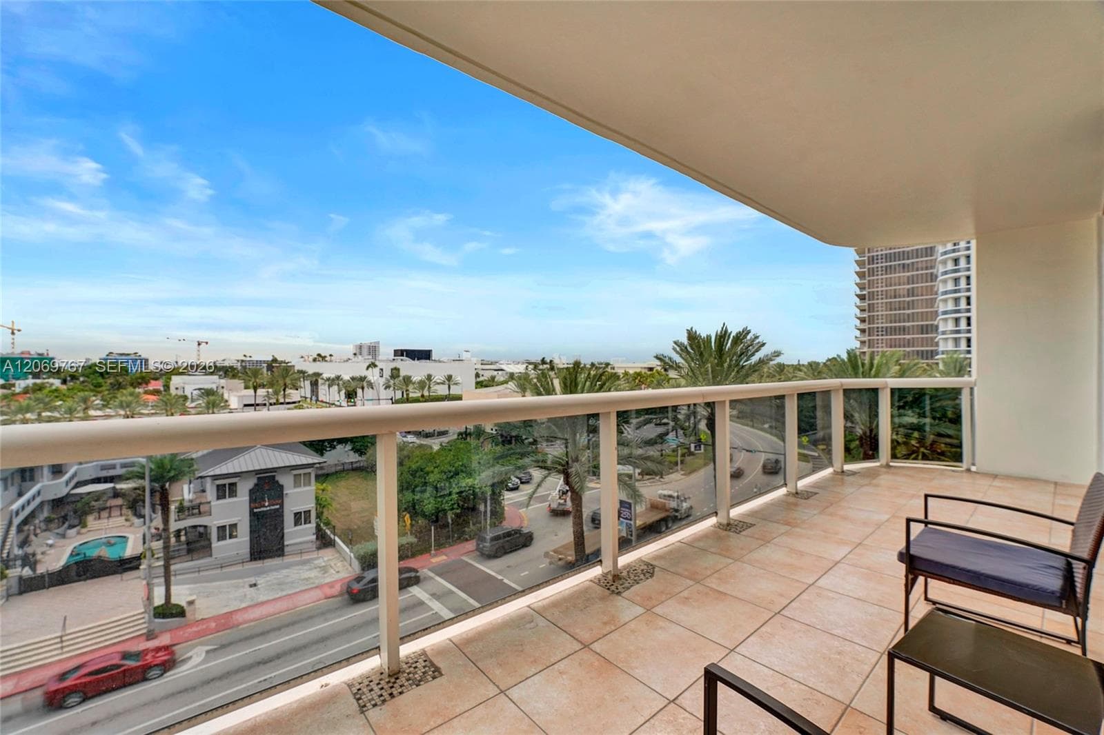 9595 N Collins Ave. 5NG photo 14