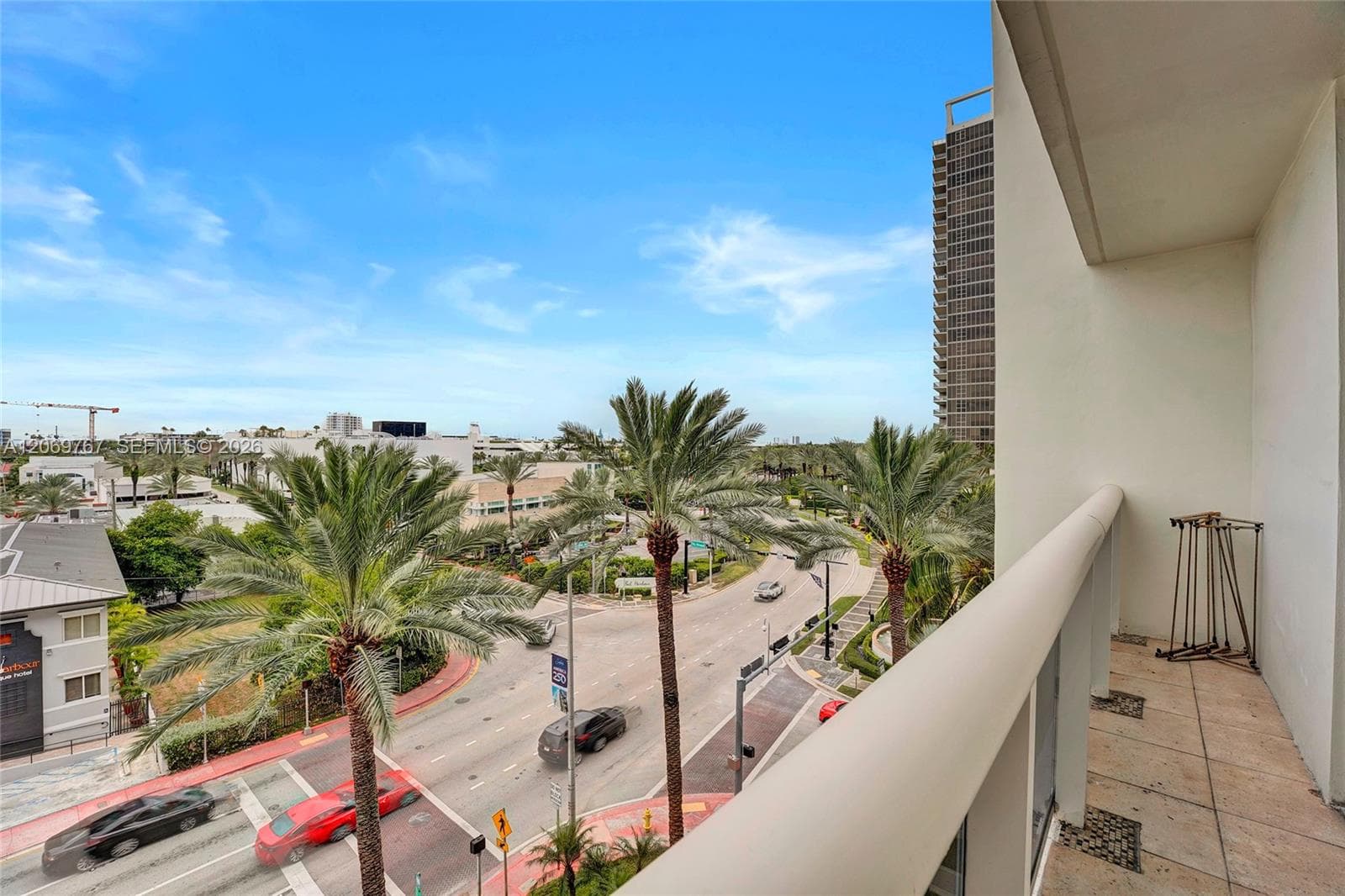 9595 N Collins Ave. 5NG photo 11