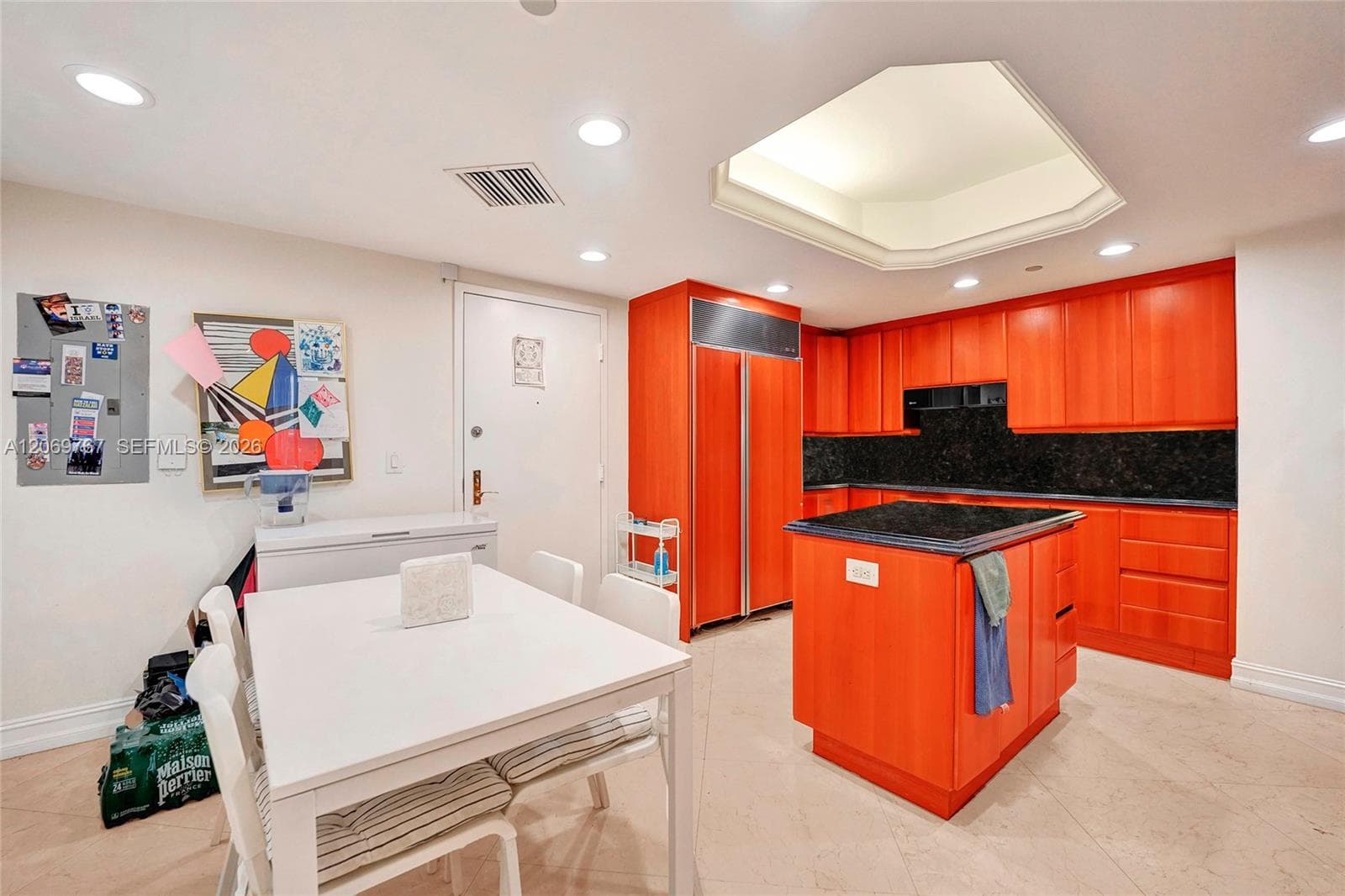 9595 N Collins Ave. 5NG photo 19