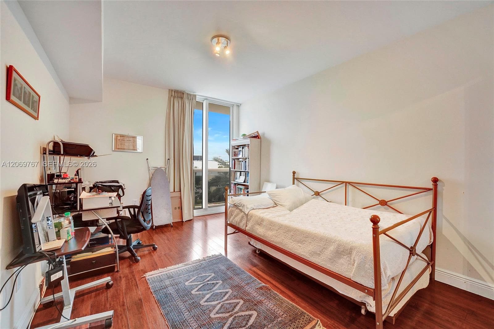 9595 N Collins Ave. 5NG photo 8