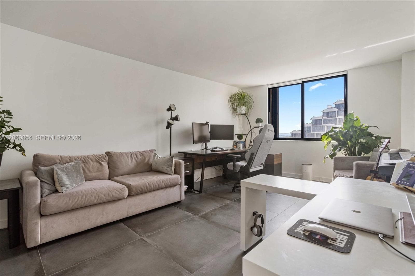 540 Brickell Key Dr 1519 photo 24