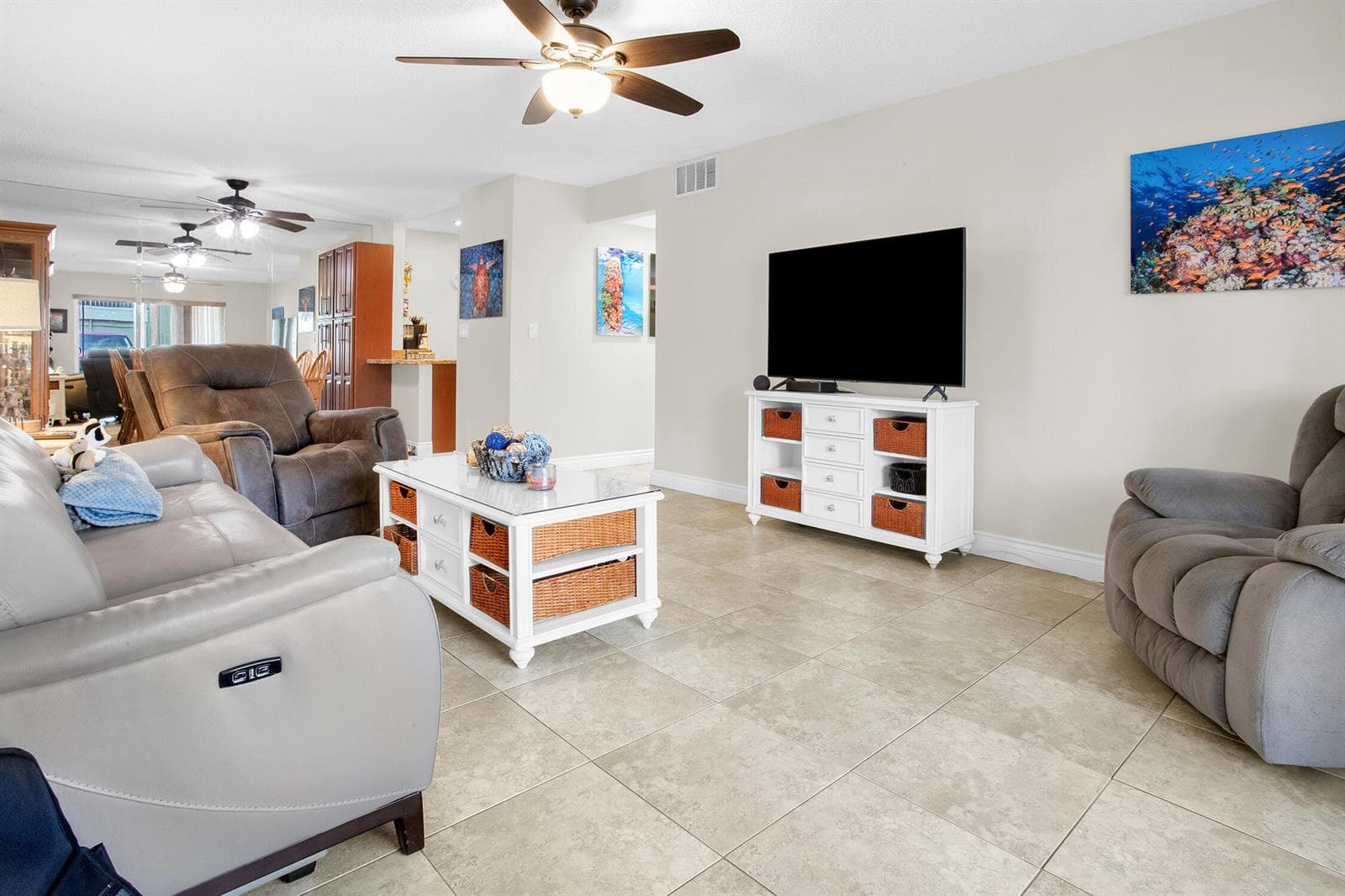 6411 BAY CLUB Drive 2 photo 2
