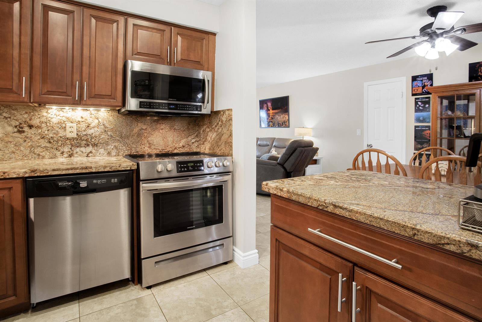 6411 BAY CLUB Drive 2 photo 14