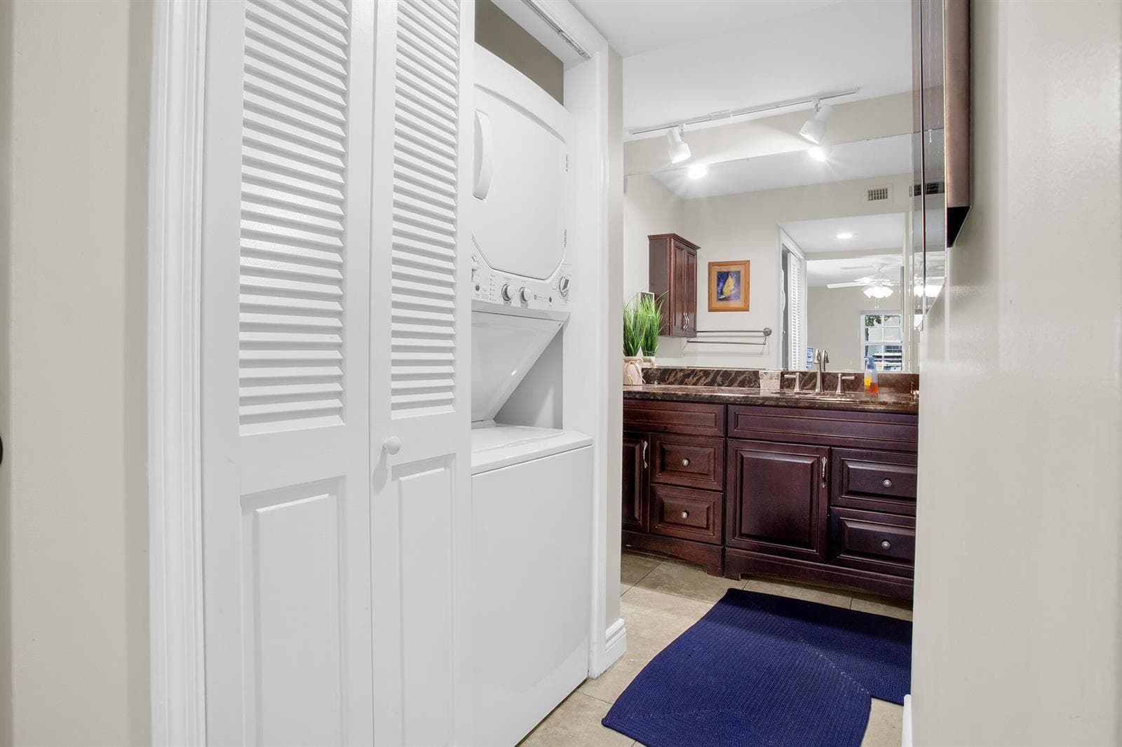 6411 BAY CLUB Drive 2 photo 25