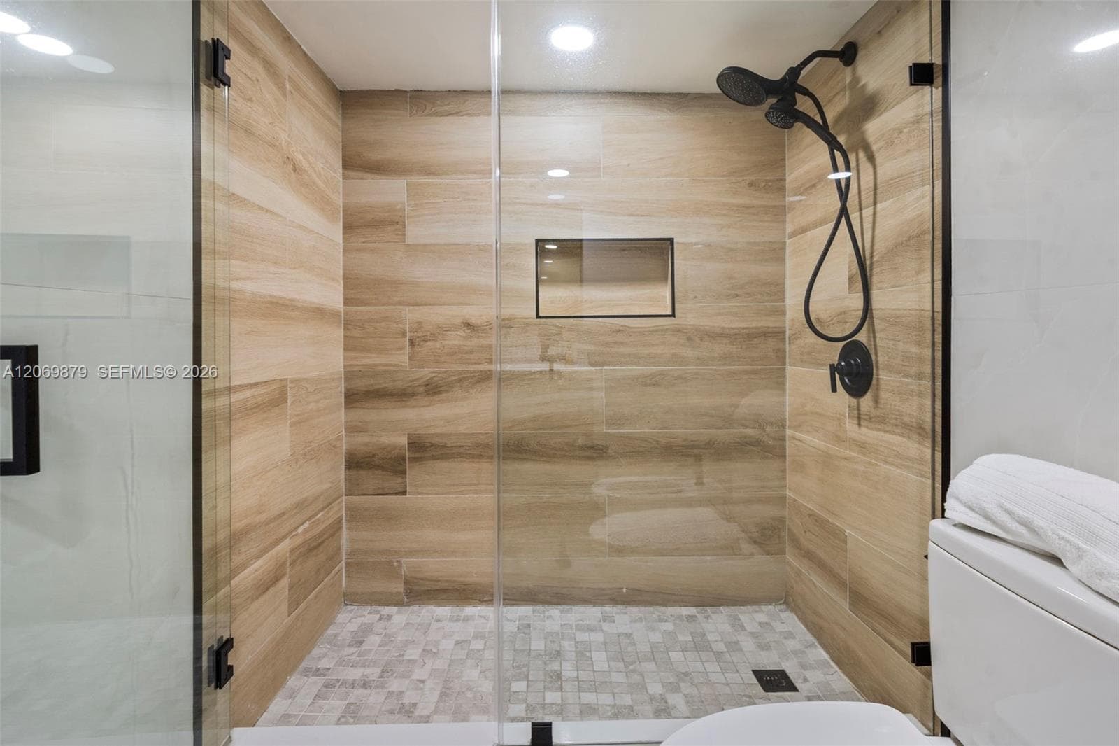 5900 Collins Ave 1204 photo 23