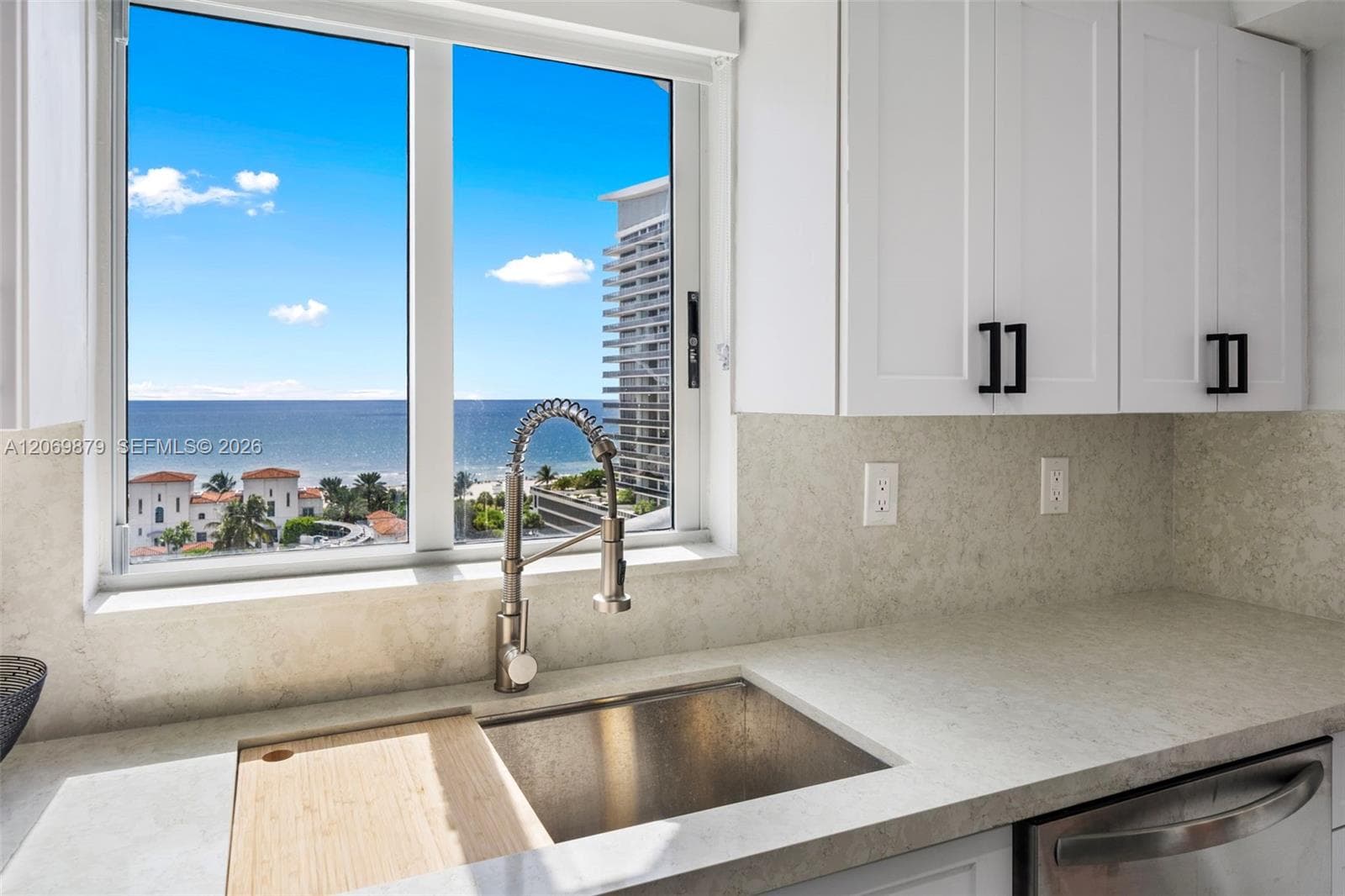 5900 Collins Ave 1204 photo 13