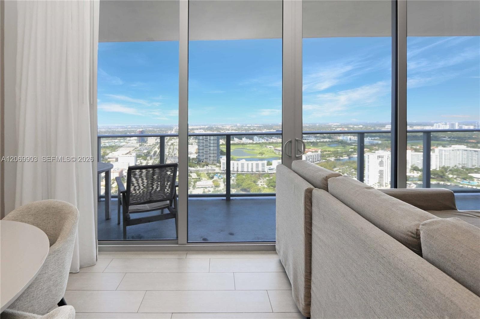 4010 S Ocean Dr T4004 photo 2