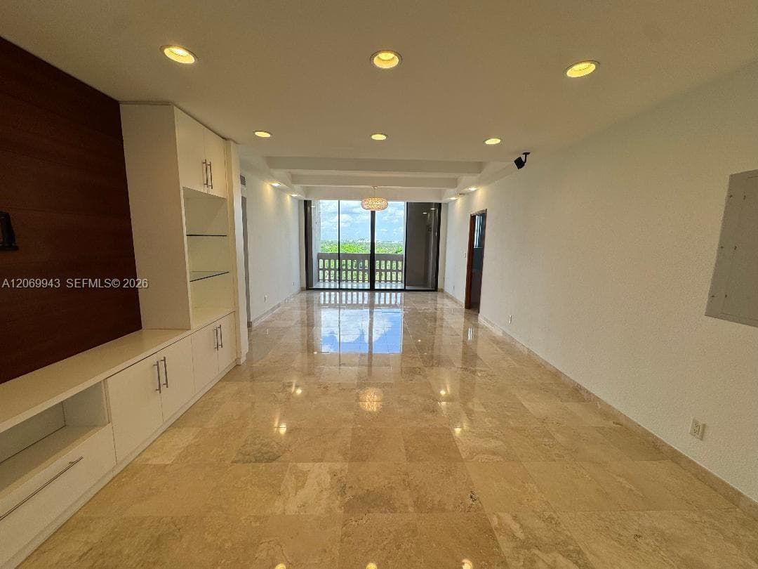 90 Edgewater Dr PH15 photo 3