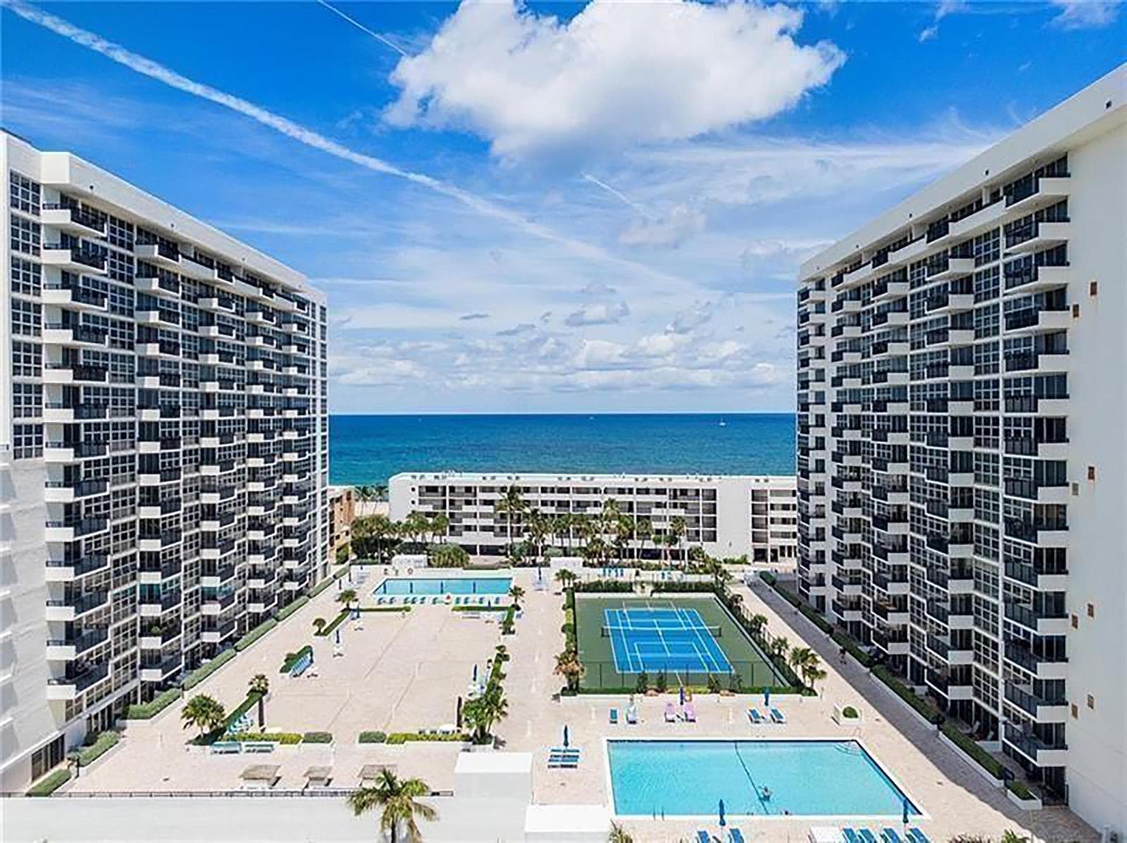 531 N Ocean Boulevard 505 photo 2