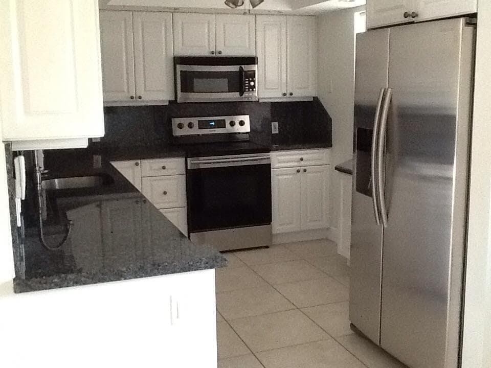 2424 N FEDERAL Highway 309 photo 16