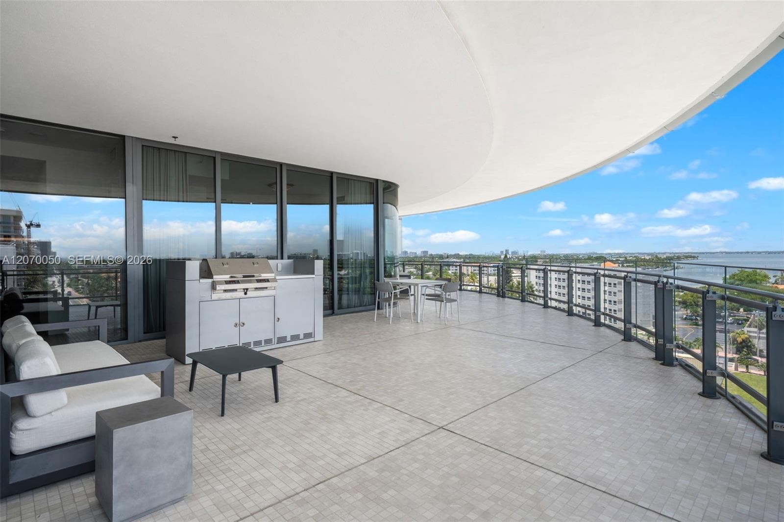 8701 Collins Ave 705 photo 19