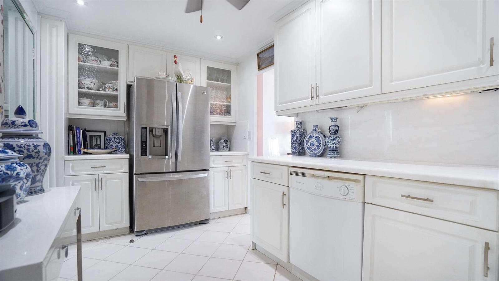 3233 NE 34th Street 1214 photo 9