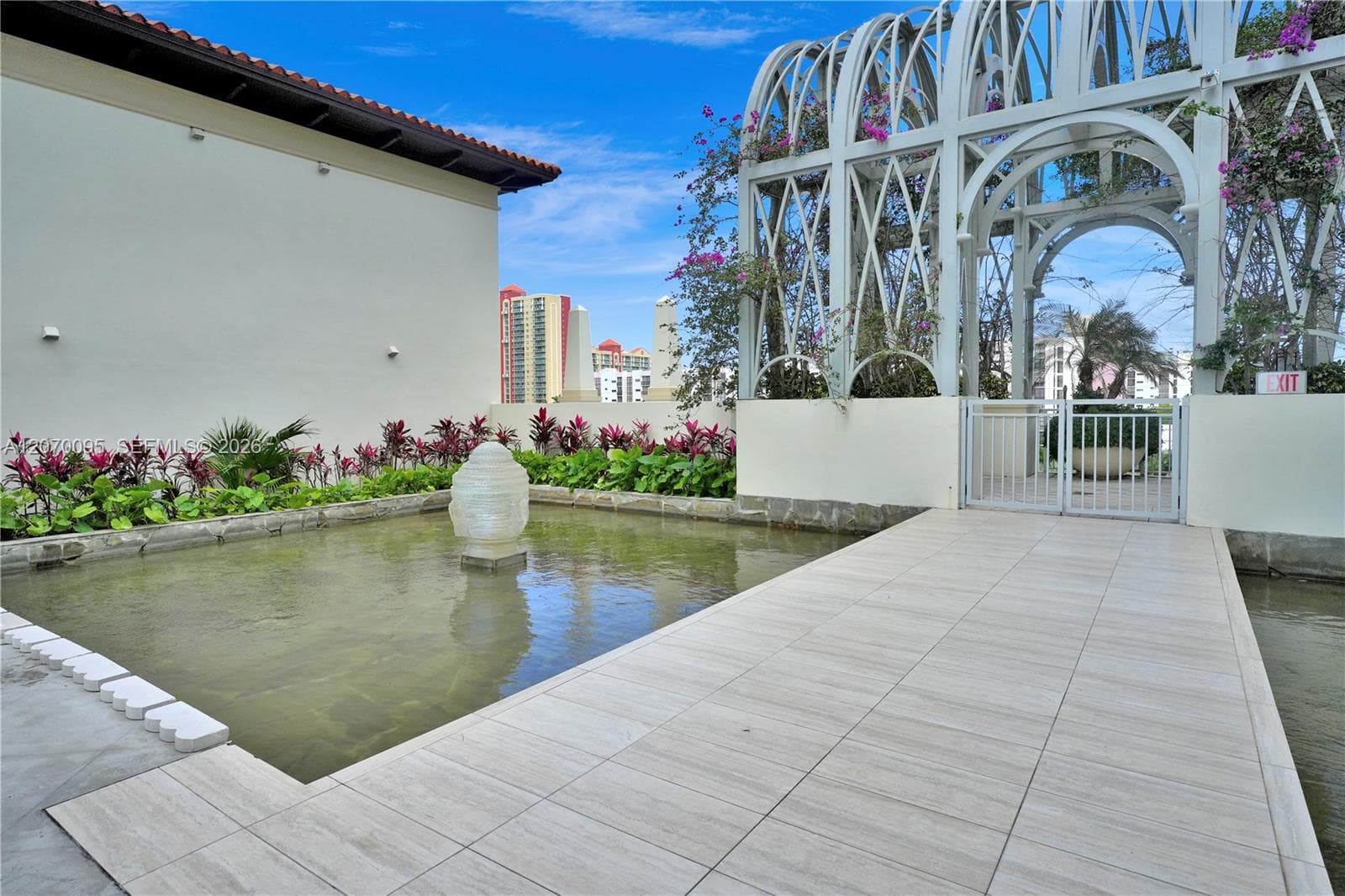 250 Sunny Isles Blvd 3-904 photo 17
