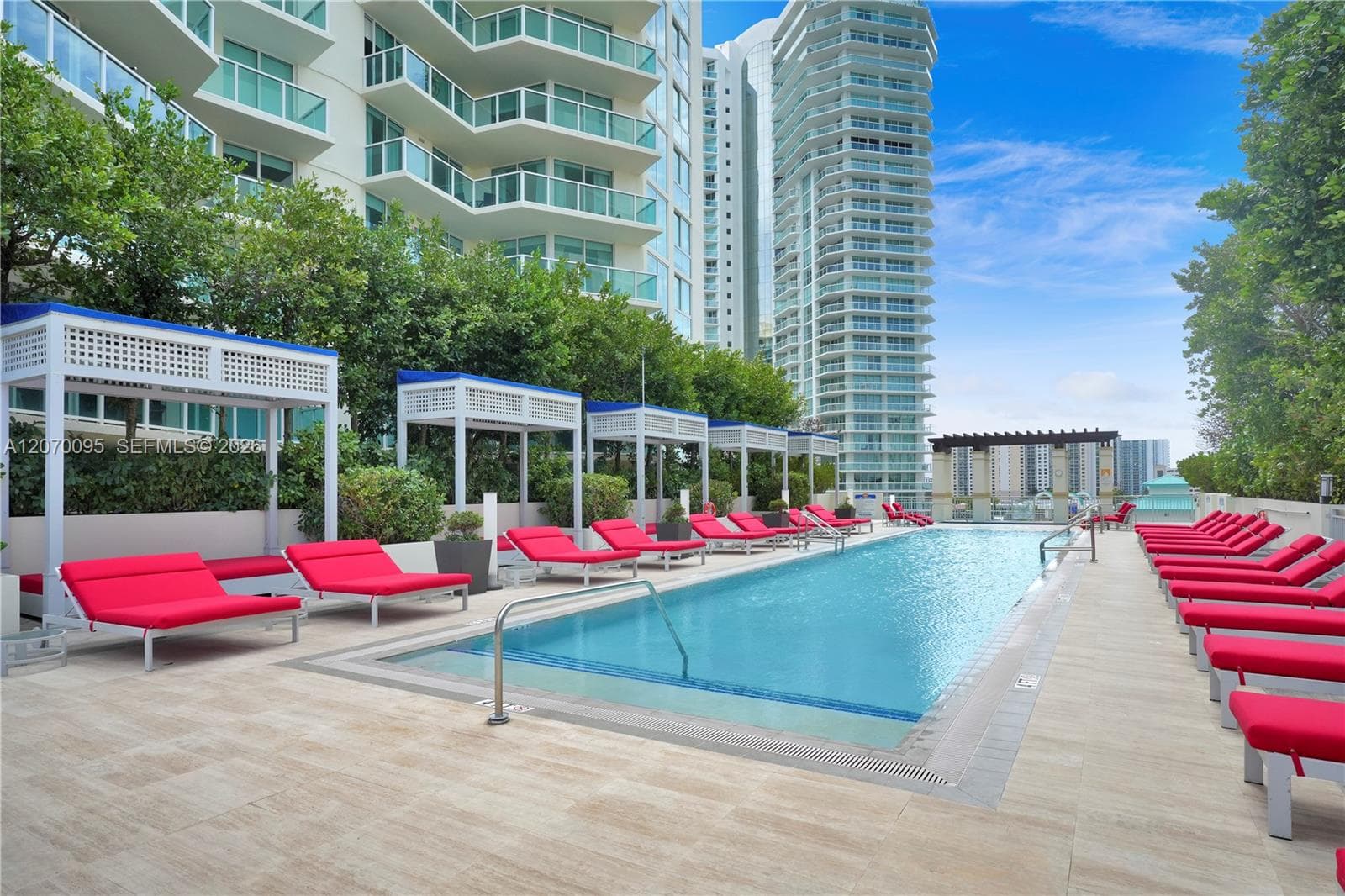 250 Sunny Isles Blvd 3-904 photo 15