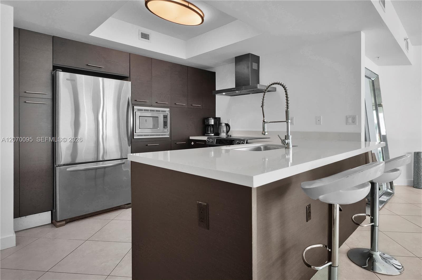 250 Sunny Isles Blvd 3-904 photo 4
