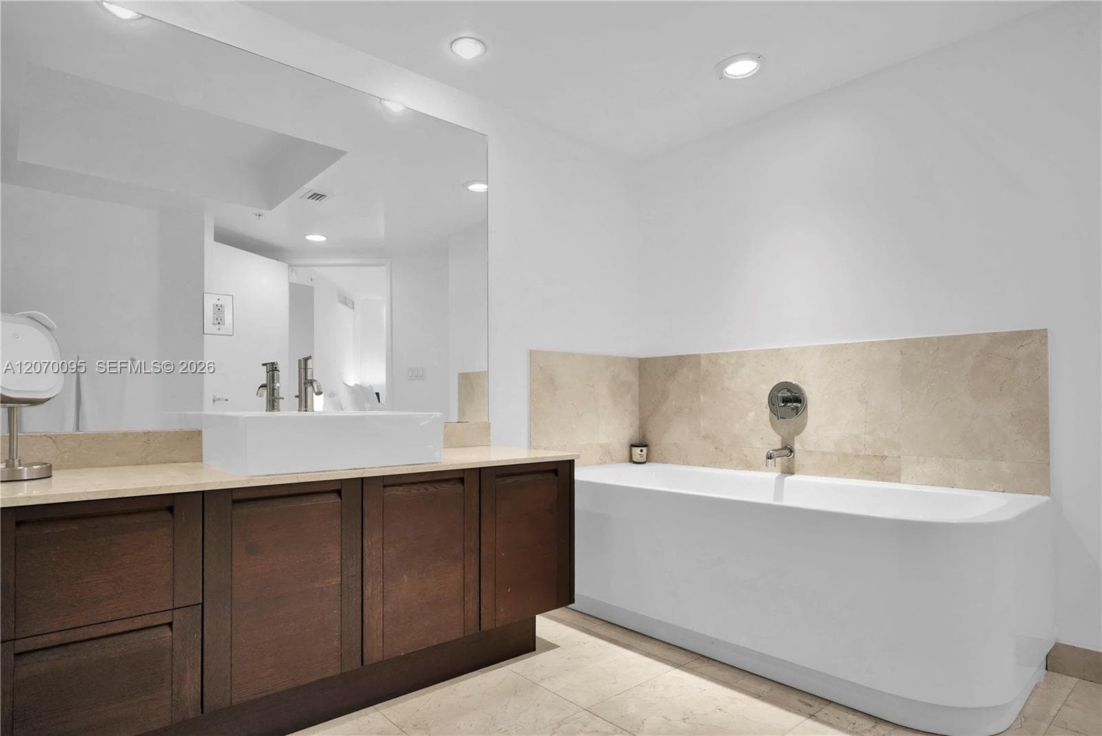 250 Sunny Isles Blvd 3-904 photo 8