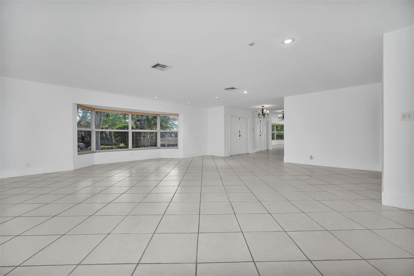 2427 Sea Island Drive photo 13