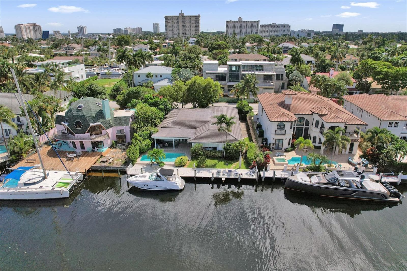 2427 Sea Island Drive photo 10