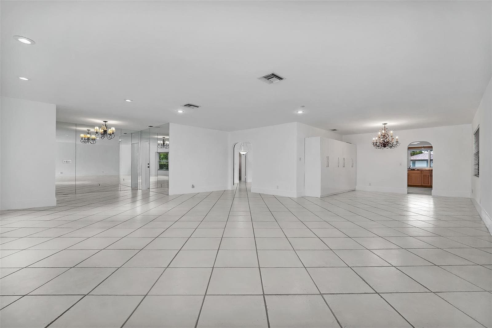 2427 Sea Island Drive photo 14