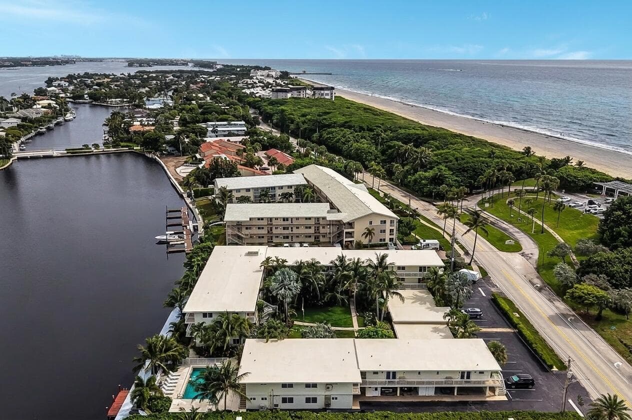 6520 N Ocean Boulevard 6 photo 2