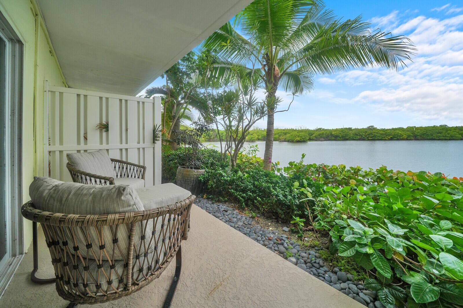 6520 N Ocean Boulevard 6 photo 25