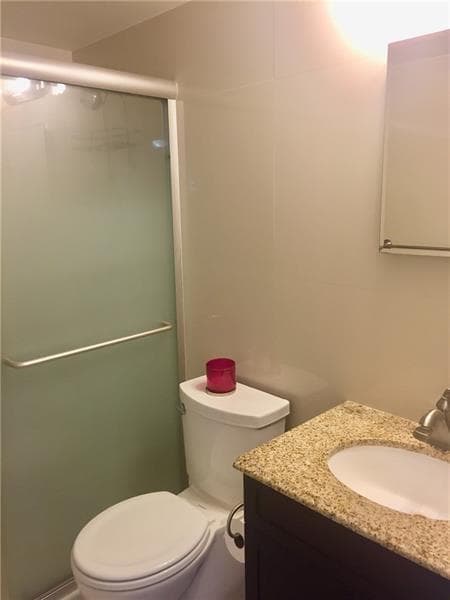 3220 Bayview Drive NE 102 photo 21