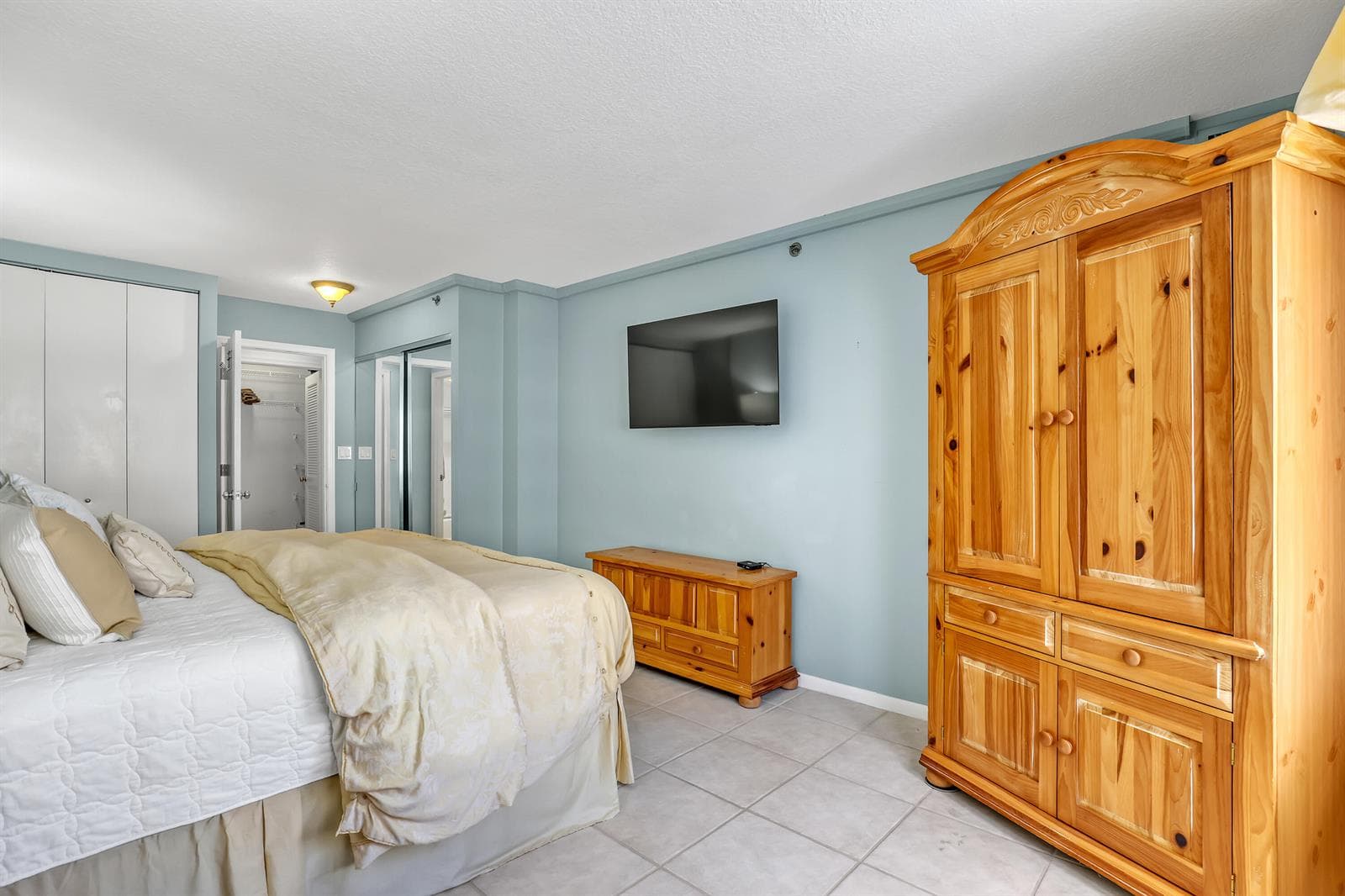3221 S OCEAN Boulevard 302 photo 25