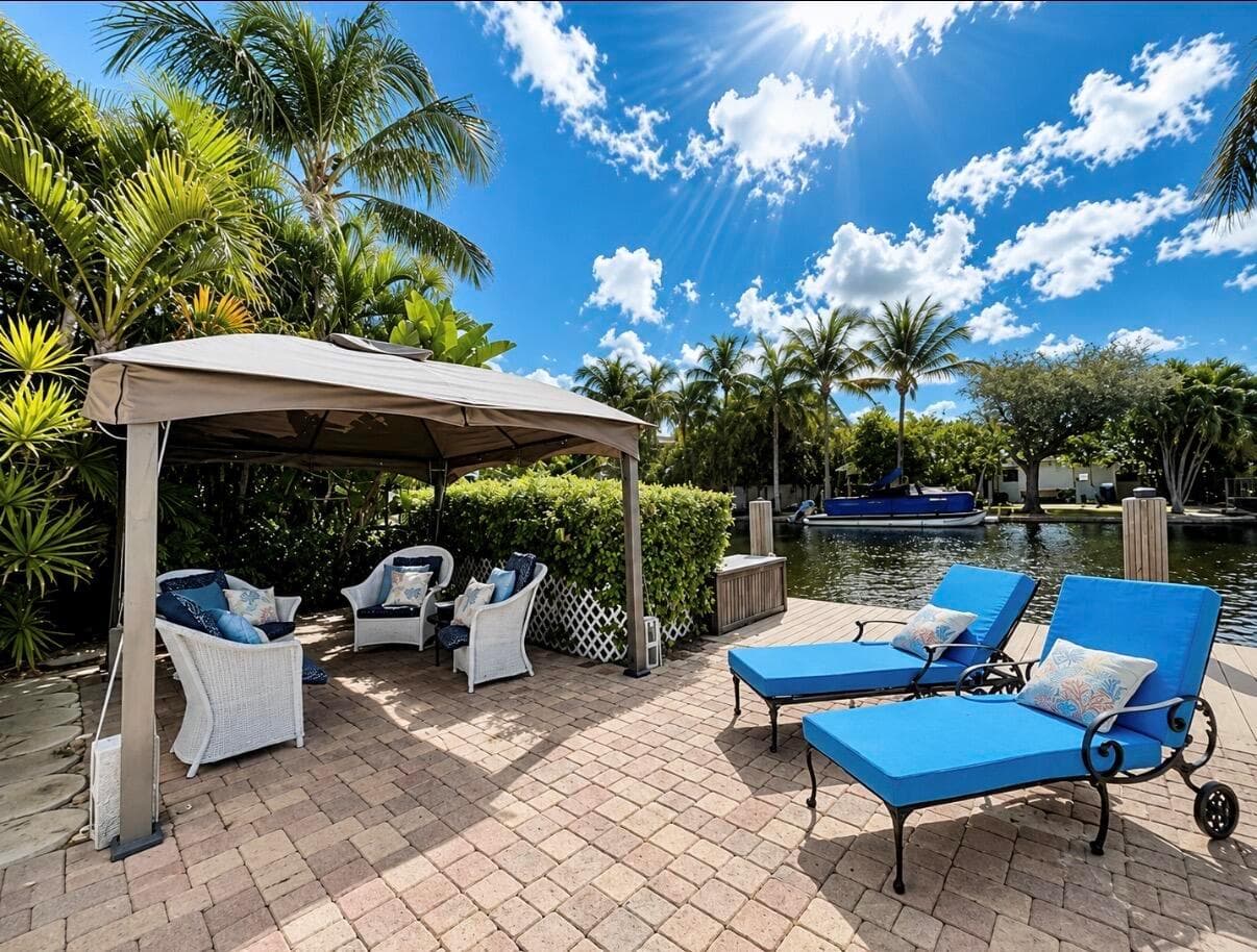1014 Lewis Cove photo 17