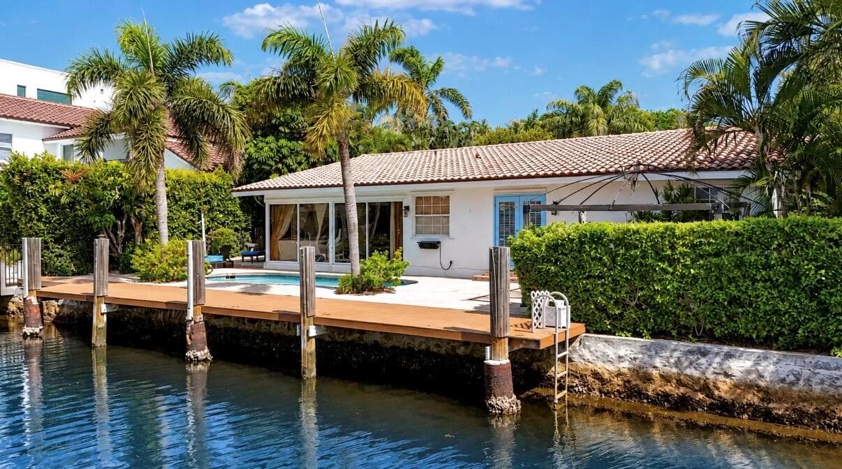 1014 Lewis Cove photo 21