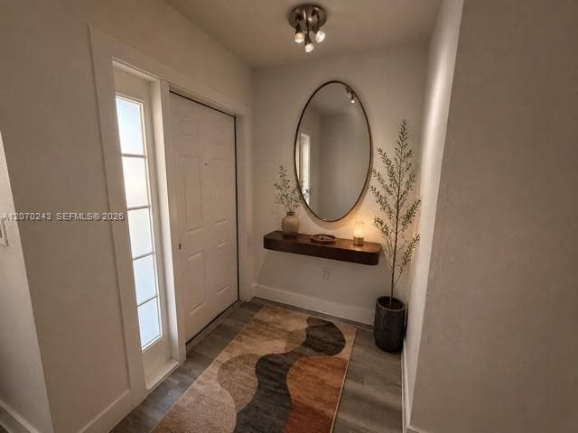 2054 NE 167th St 3-122 photo 2