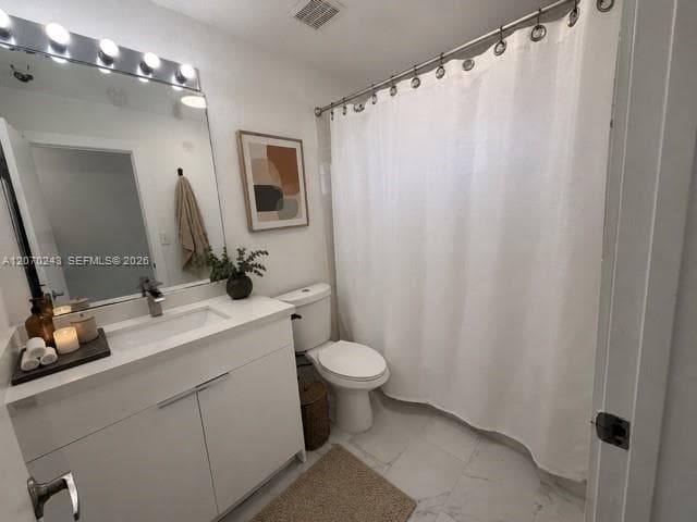 2054 NE 167th St 3-122 photo 10