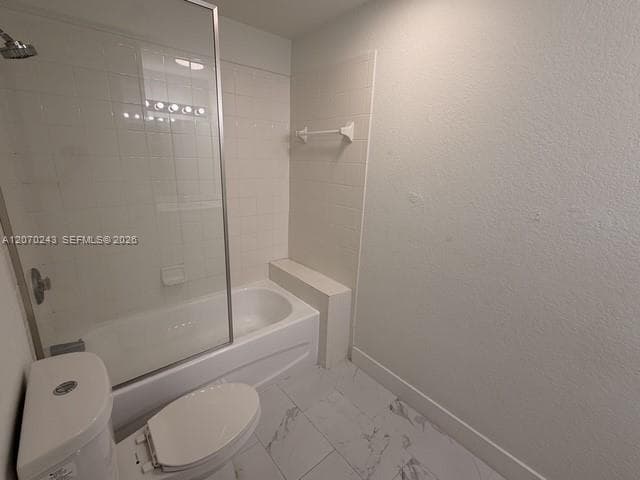2054 NE 167th St 3-122 photo 21