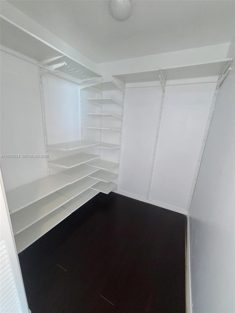 951 BRICKELL AVE 3710 photo 9