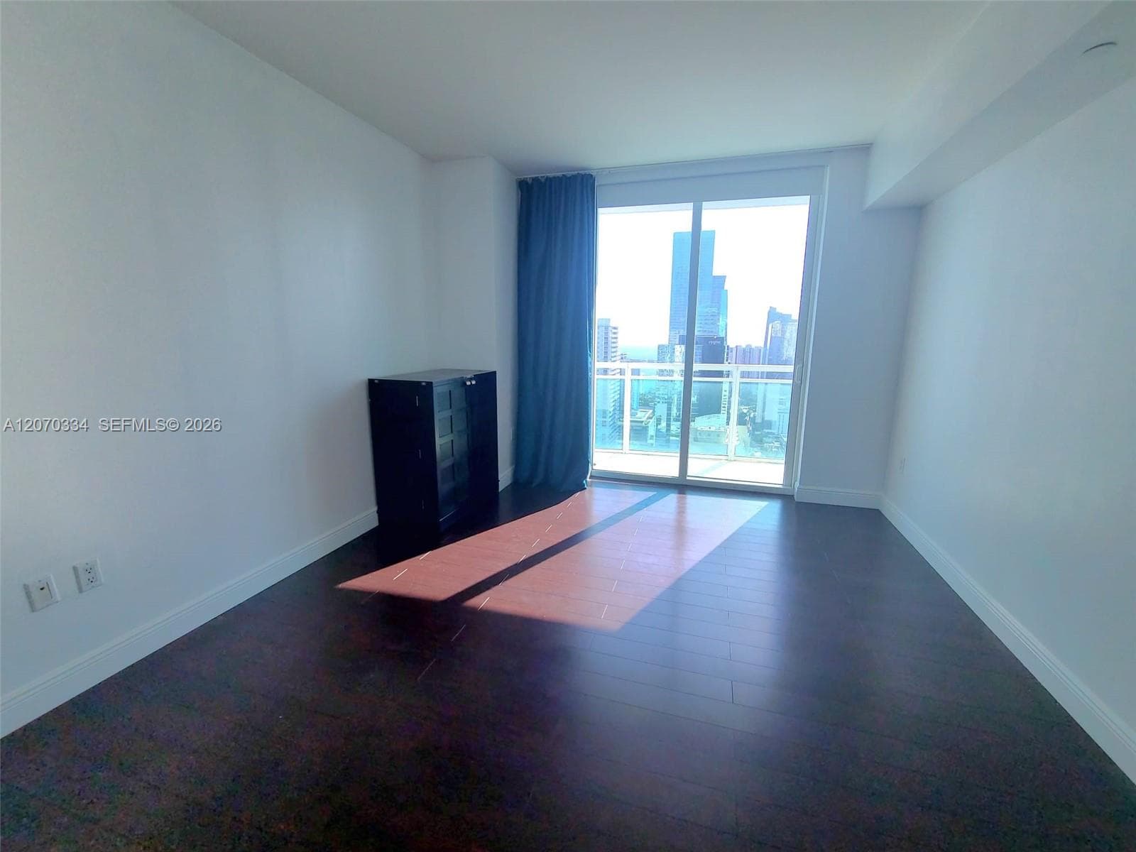 951 BRICKELL AVE 3710 photo 11