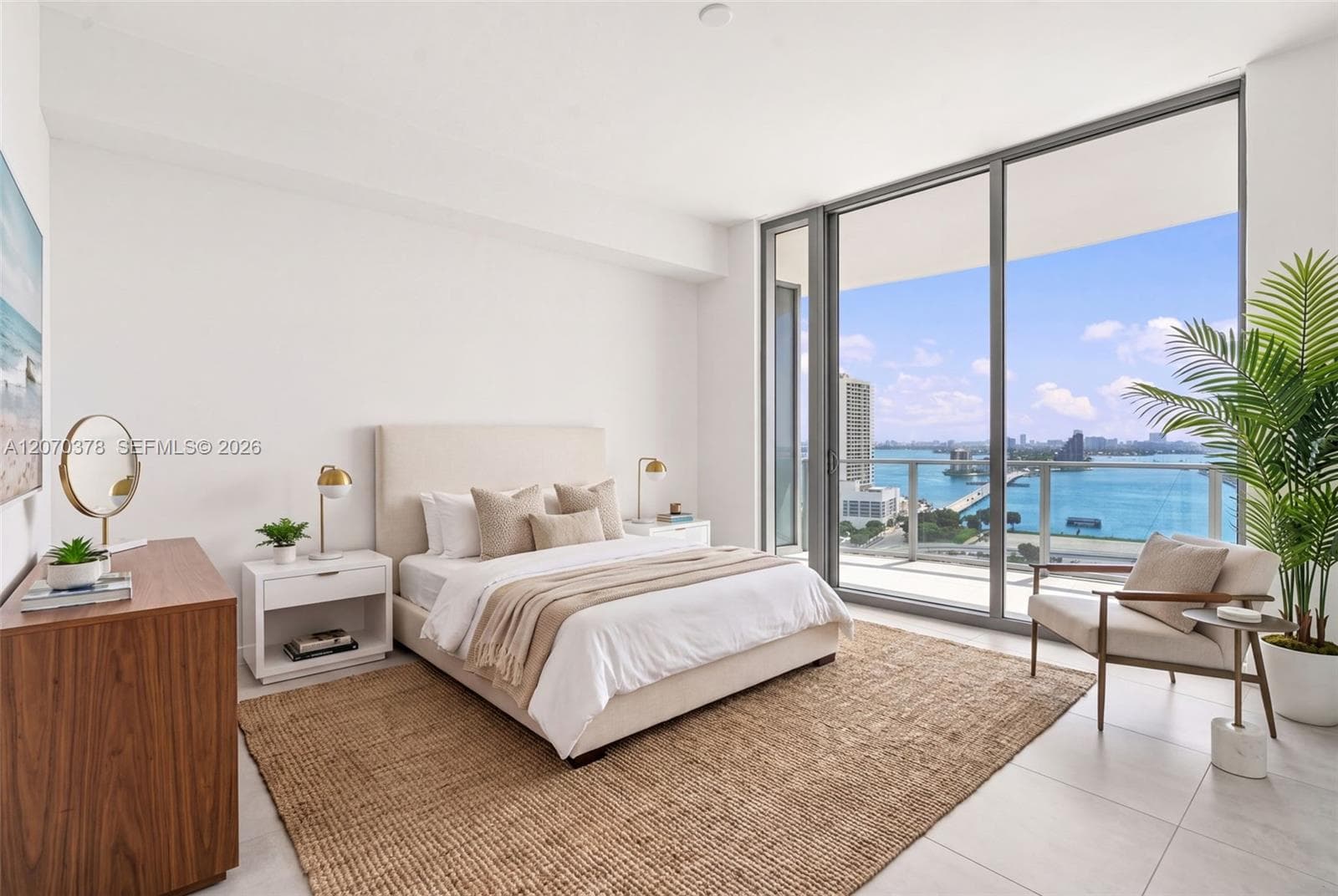 1400 Biscayne Boulevard 1605 photo 8