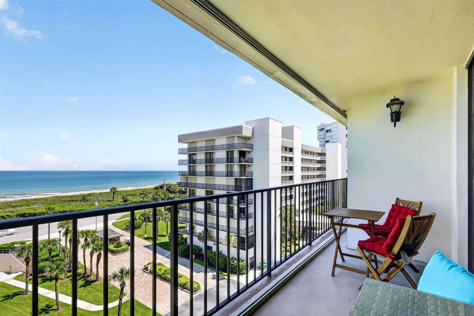 5061 N HIGHWAY A1A 705 photo 2