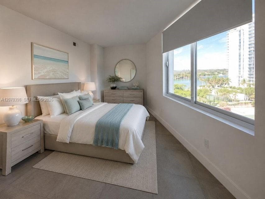 5401 Collins Ave 620 photo 18