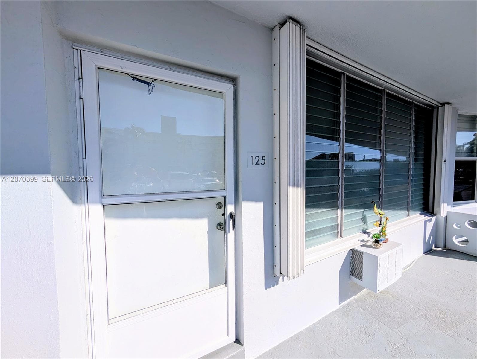 3177 S Ocean Dr 125 photo 4