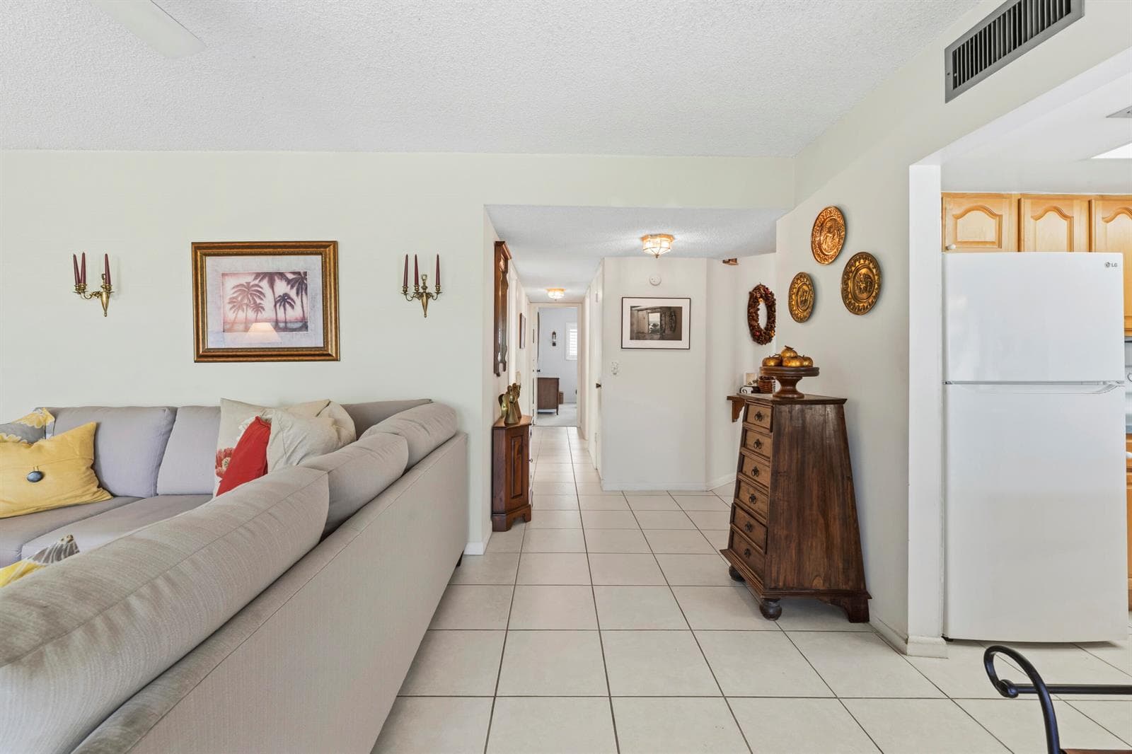 1600 NE Dixie Highway 4-107 photo 14