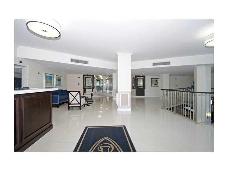 333 NE 21ST Avenue 1118 photo 11