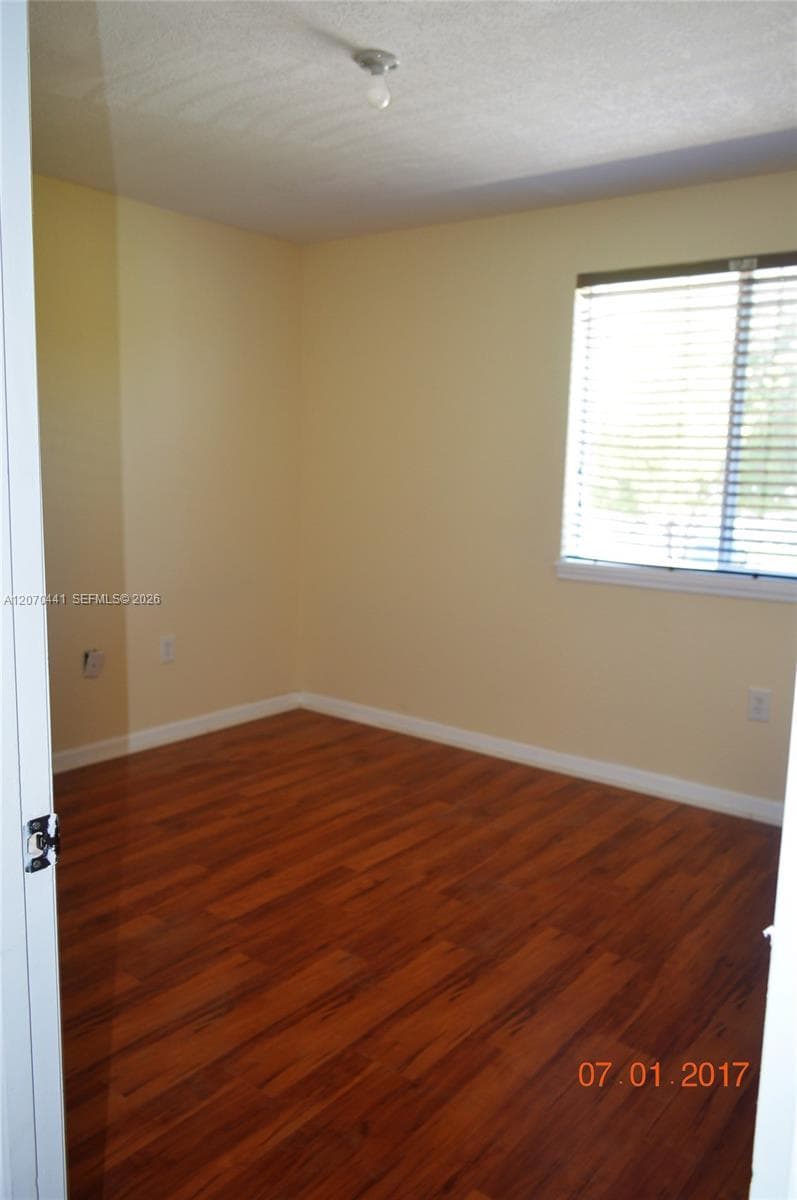 14218 NW 17th Ave 14218 photo 7