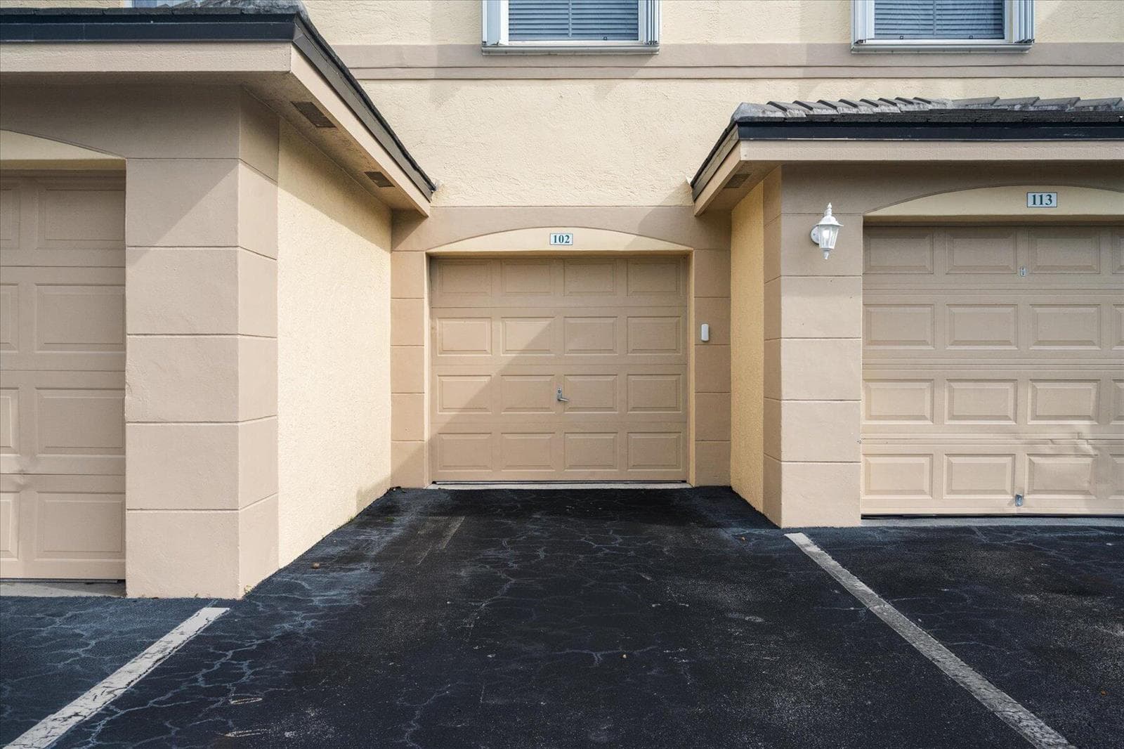 2020 Greenview Shores Boulevard 102 photo 11